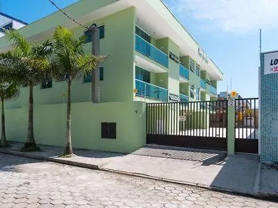 Apartamento Com Ar Condicionado E Wi-Fi, Frente Mar - 03 Dormitorios - Edificio Luz Do Sol
